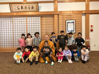 住職と記念撮影